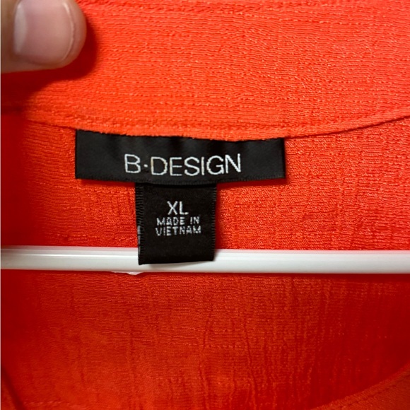 Women’s buttons down shirt orange - Picture 3 of 3